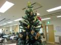 クリスマスツリーの飾りはドーナッツ