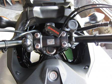 NC700X_handle_position000.jpg