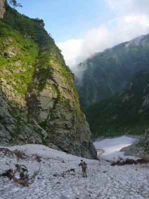 長次郎谷雪渓出合