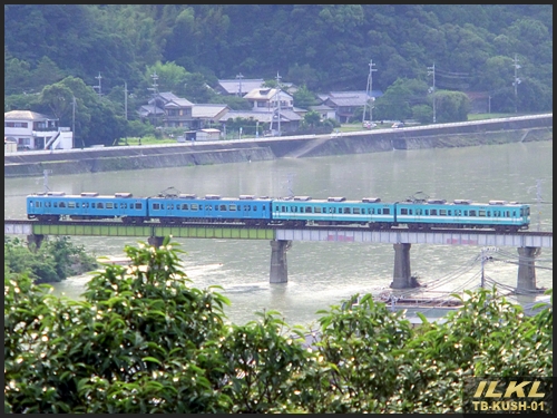 12_9004.jpg
