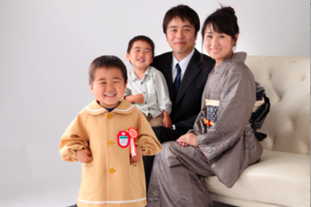 fam2.jpg