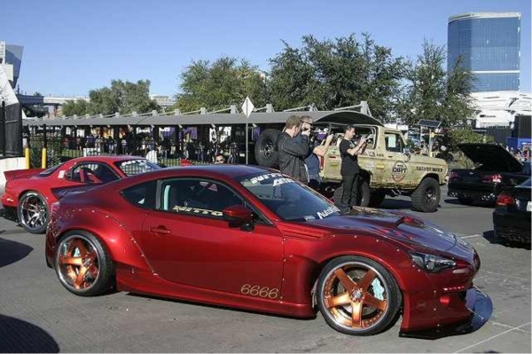 SEMA SHOW AGTデモカー 1