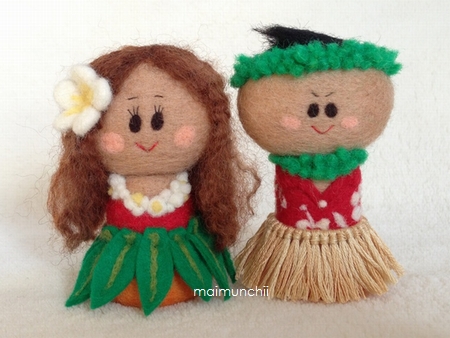 Made In Maimunchii 羊毛フェルトで世界の伝統 民族衣装人形シリーズ ハワイ
