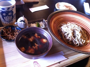 で、鶏そば1000円
