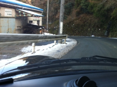 コーナーの先はどうなってるか不明です