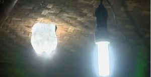 【アイディア】フィリピンのスラム街で大活躍のペットボトル電球