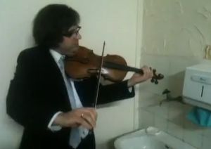 ヴァイオリンと水道の蛇口による協奏曲wwwww
