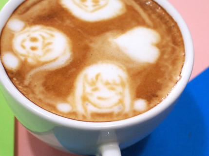 Perfumeのデザインカプチーノ