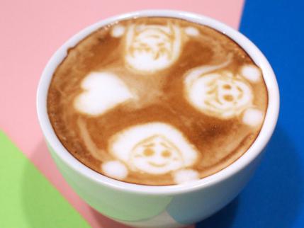Perfumeのデザインカプチーノ