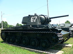 Soviet_KV_tank_2.jpg