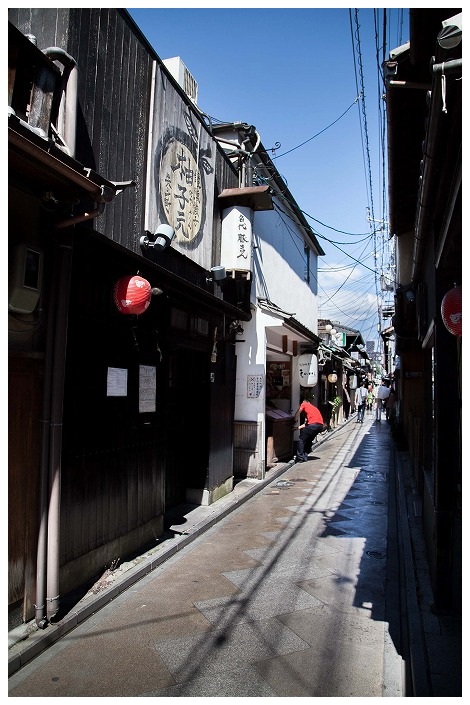 先斗町を歩く