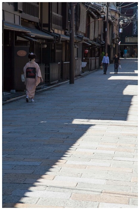 祇園、新橋通