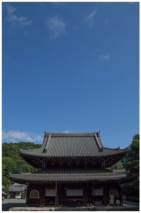 泉涌寺仏殿