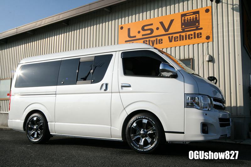 200系ハイエース 家族5人でキャンプ&車中泊!