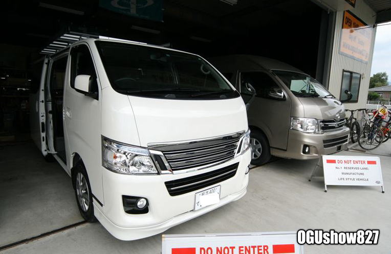 日産NV350キャラバンに専用「Gブロックベッドキット」取付!