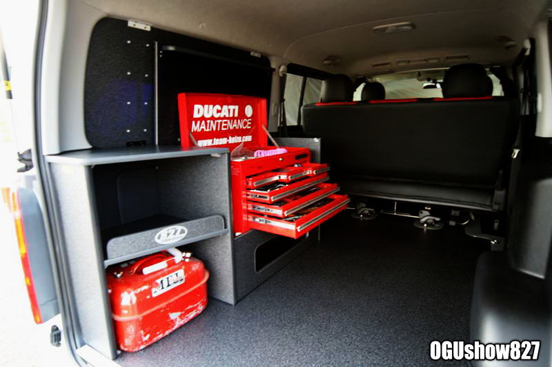200系ハイエースS-GL標準ボディ バイク&自転車積載トランポ 長崎のオーナー様へ納車