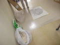 東京都調布市 賃貸物件入居者退去後原状回復 アパートワンルームクロス張替え 下地処理:パテ打ち 作業風景 1