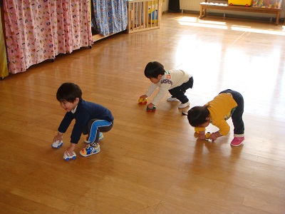 3 8 あひる　ホール