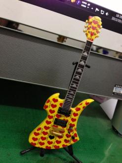 MG