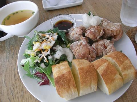 cafe3.jpg