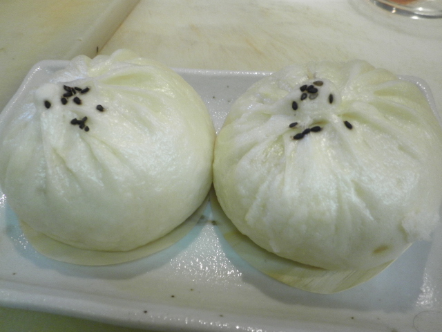 桃助豚まん1