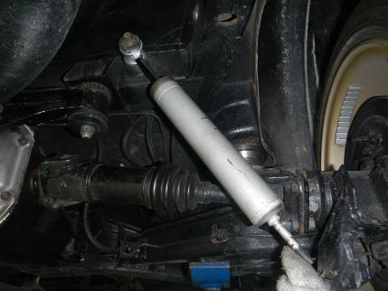 ショックのショートストローク加工 | 京都のレストア旧車、中古 ショックのショートストローク加工 | 京都のレストア旧車、中古