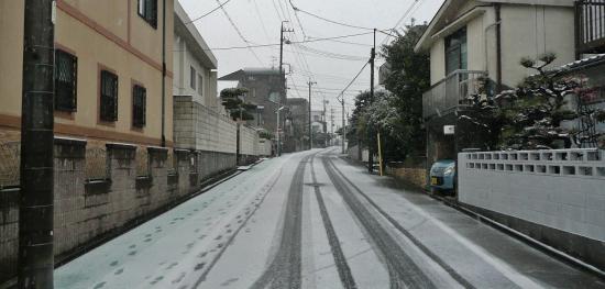 雪の避難路 (3)