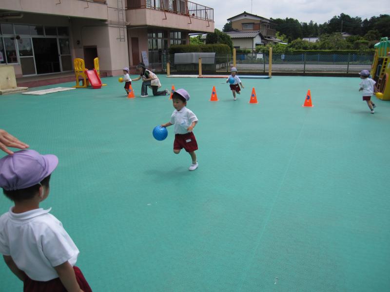 リレーごっこ 認定こども園 さくら幼稚園 スマイルｋｉｄｓ ｄａｙｓ