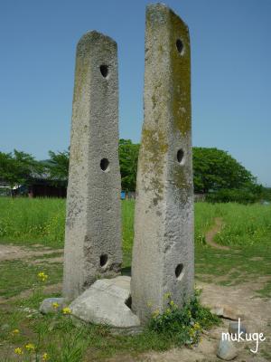 芬皇寺 幢竿支柱