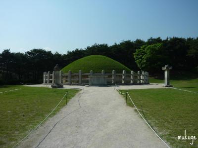 金庾信将軍の墓2