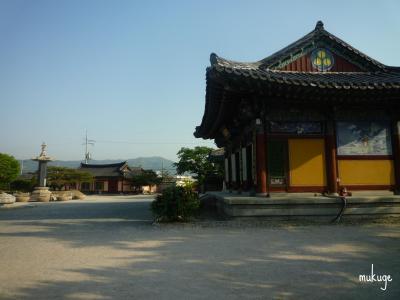 興輪寺境内