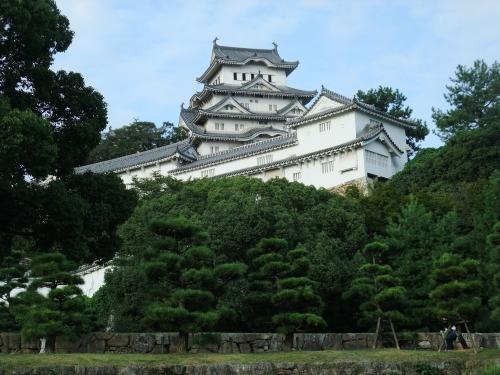 三の丸広場から見る天守群・渡櫓
