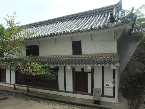 帯曲輪櫓(腹切丸)