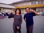 高校の同級生(・・・こちらの先生で僕よりずっと若く見えますが)と不謹慎に2ショット -120728(土)