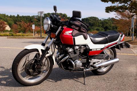 トシちゃんのCBX400F -121027
