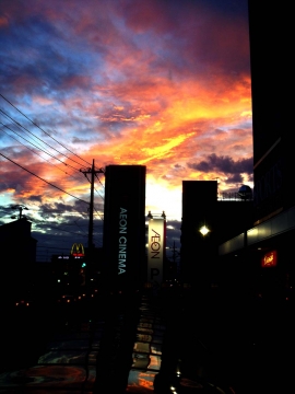 イオンつきみ野店から見た夕焼け空