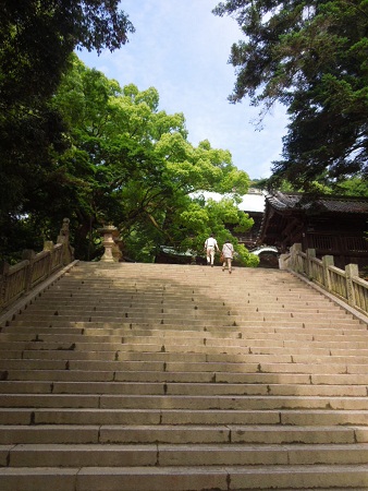 本宮へ