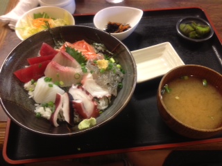 海鮮丼