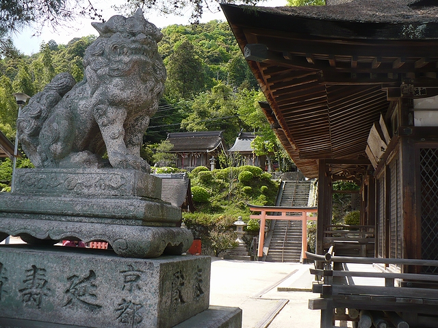白鬚神社