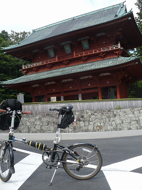 高野山大門