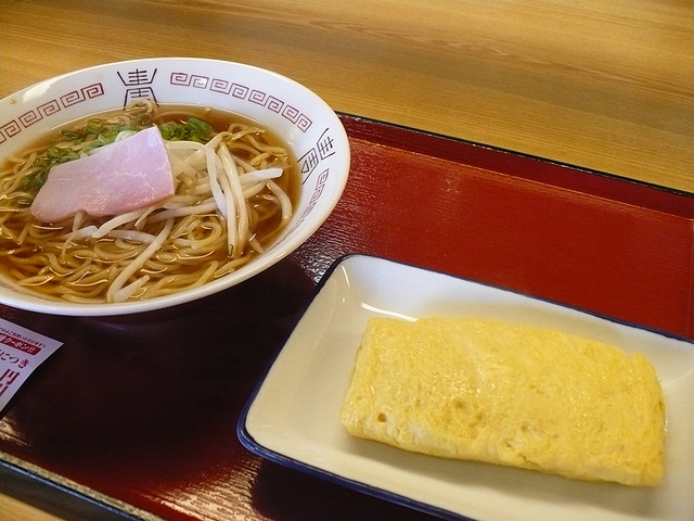 ラーメンと玉子焼き
