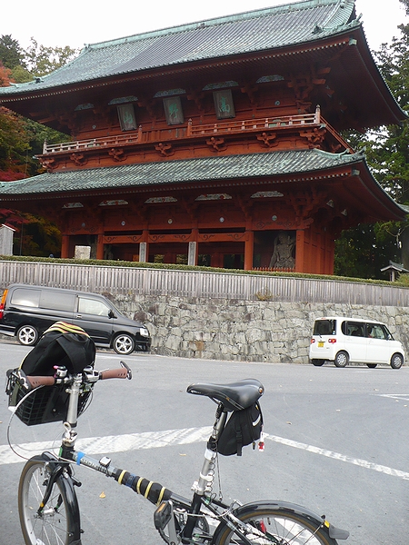 高野山の大門
