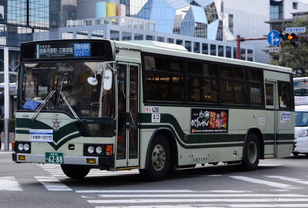 8r22.jpg