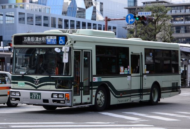 8r32.jpg