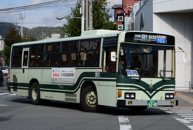 8r4.jpg
