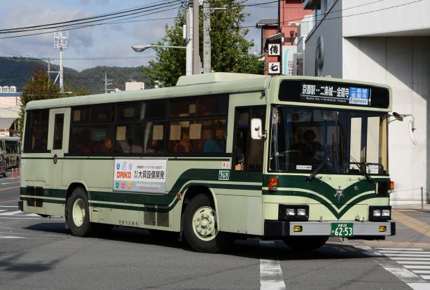 8r43.jpg