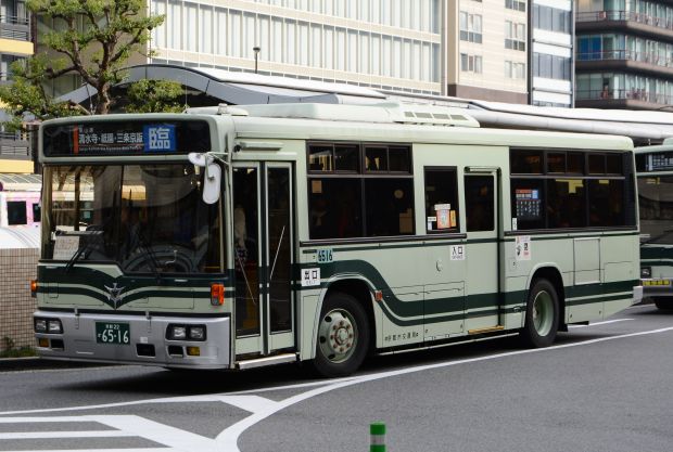 8r8.jpg