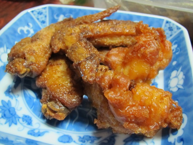 平山牛舗 手羽先と唐揚げ