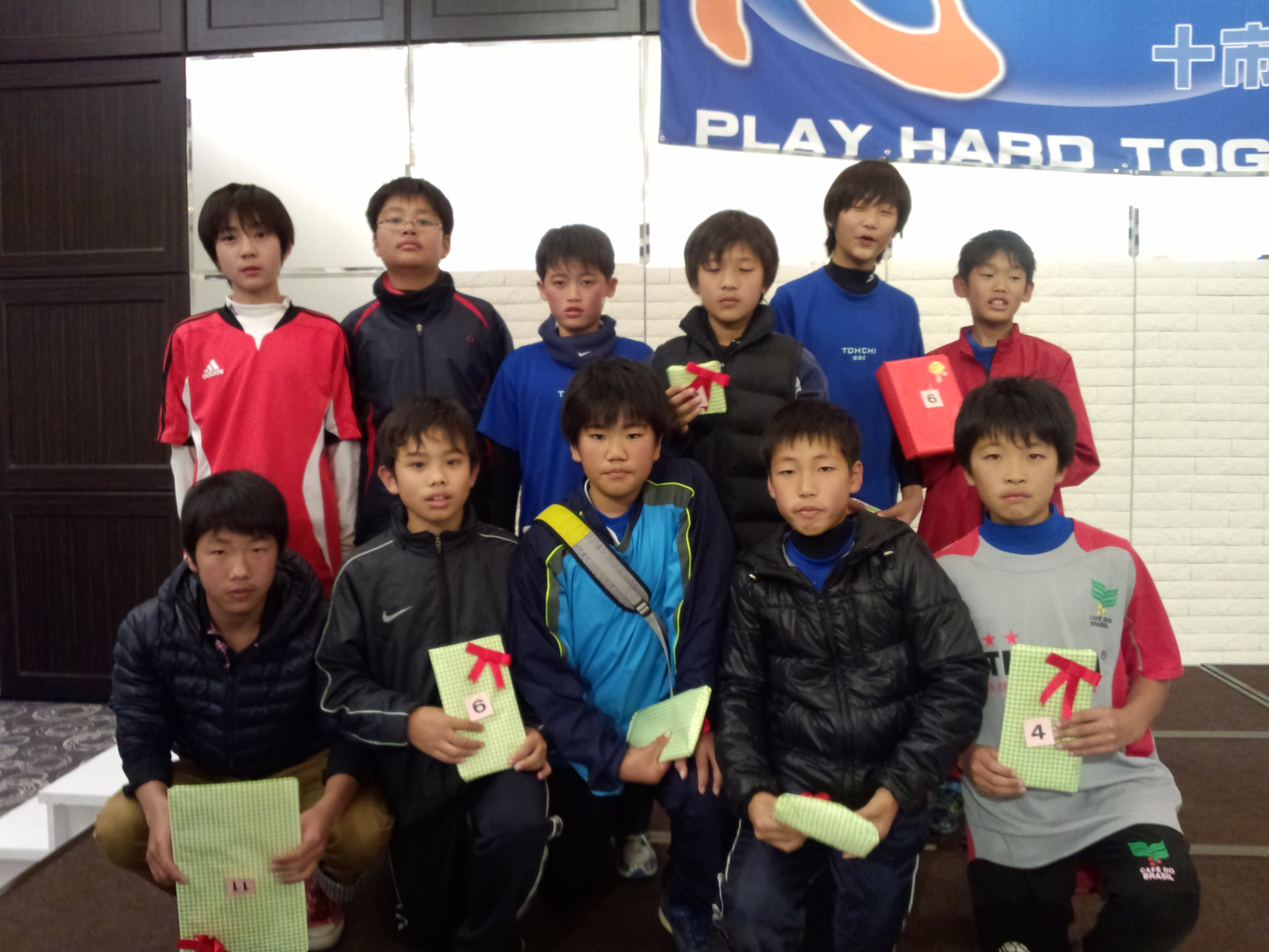 平成24年12月01日05 6年