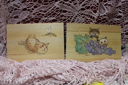 とらねこさんの木ハガキ
